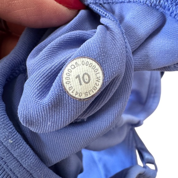 Lululemon Ebb to Street Bra Light Support Periwinkle Blue Size 10 Larkspur - Picture 3 of 8